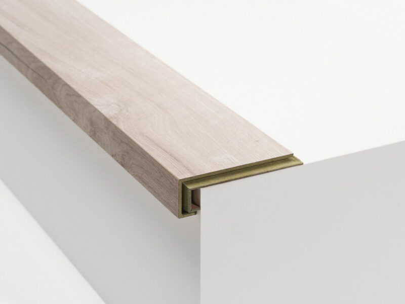 Kilimanjaro Oak 8mm Laminate Bullnose