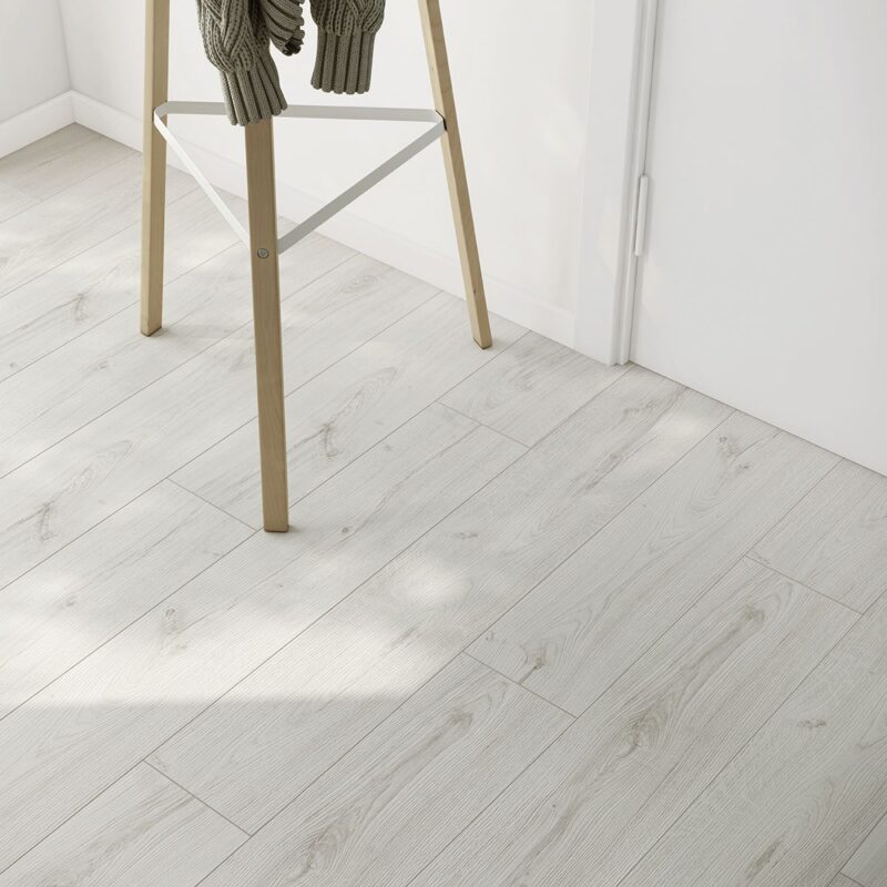 Kalas Albar 8mm Laminate Flooring 2.065m2 Finfloor - Image 3