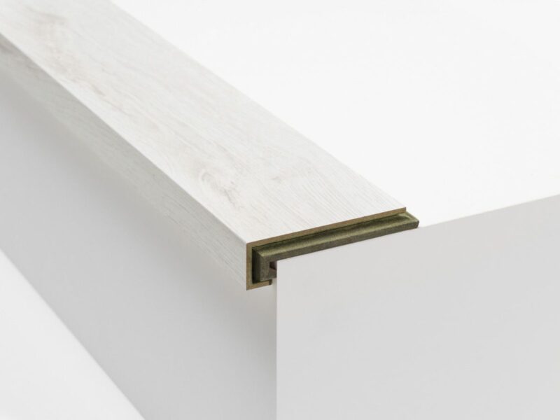 Calcic Oak 12mm Laminate Bullnose