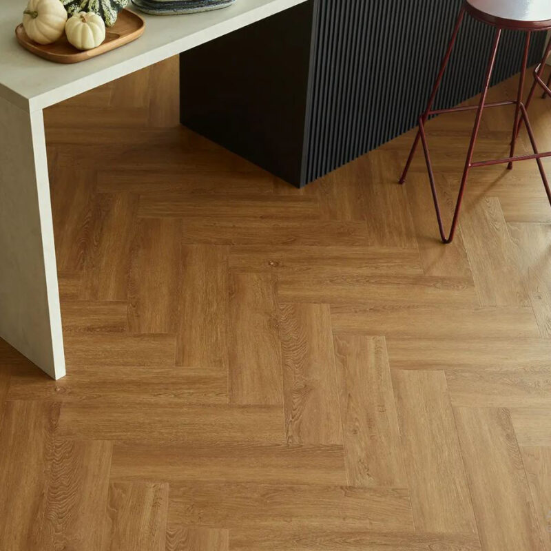 REGA Phoenix Oak SPC Vinyl Flooring With Integrated Underlay 1.4 m2 VOX - Image 2