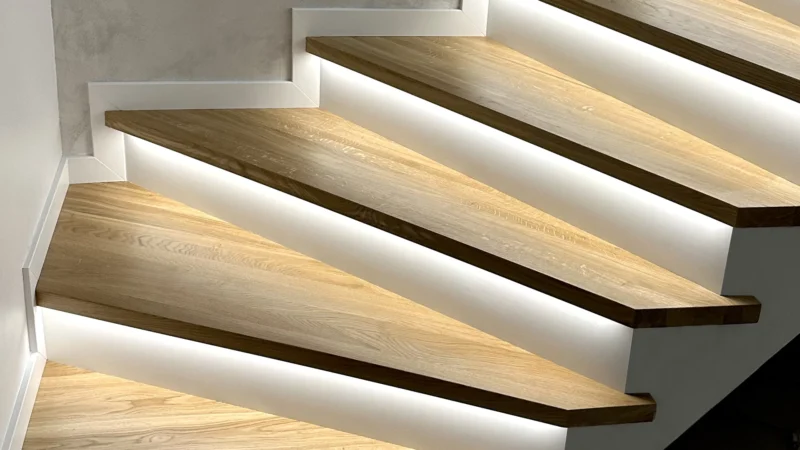 White Stairs Riser 120x19.5cm - Image 2